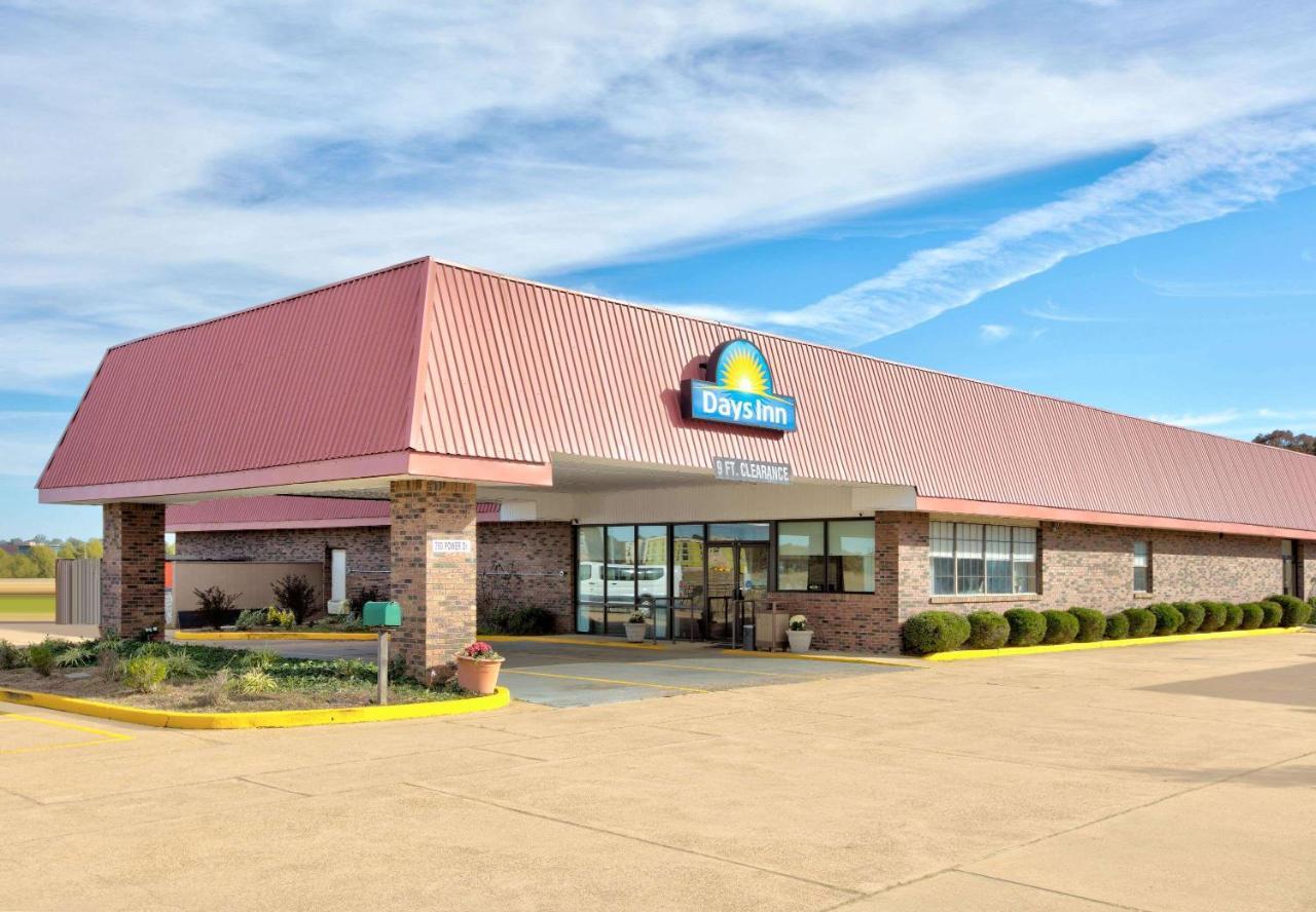 Days-Inn By Wyndham Batesville Ar Екстериор снимка